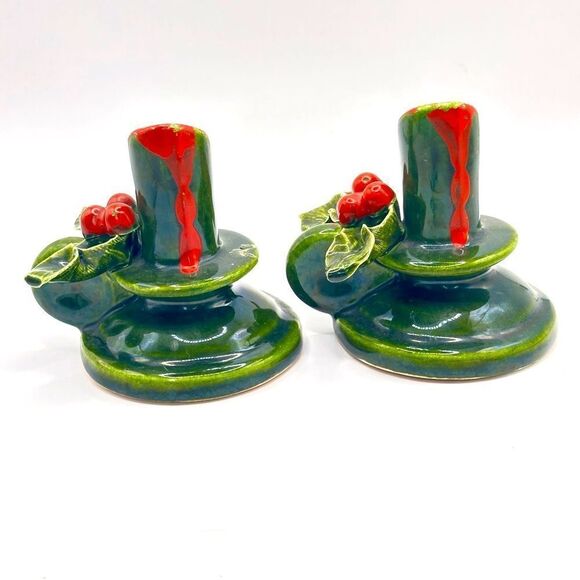 VINTAGE GREEN RED CANDLE HOLLY & BERRIES SALT & PEPPER SHAKERS PAIR Christmas - Picture 3 of 5